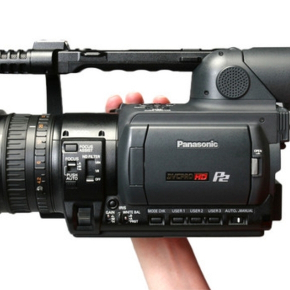 Panasonic Cinema camera - Picture 3 of 3